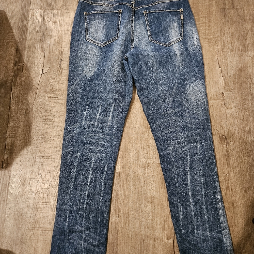 Rewash size 11 30 Length. Like new straight leg. (6) - Picture 4 of 6